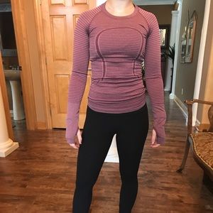 Lululemon Burgundy swiftly size 2